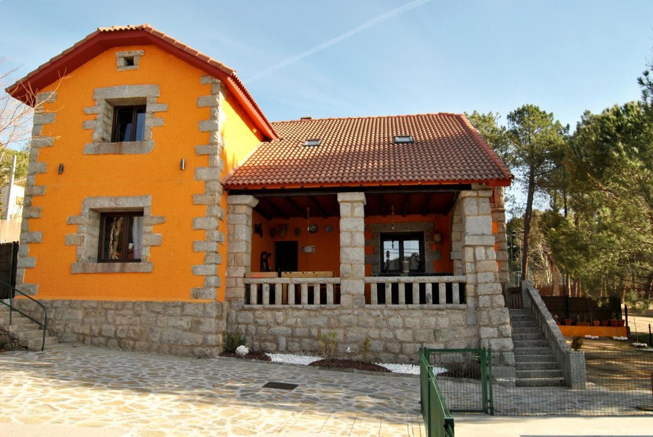 Collado Mediano Casa Rural Mansion Adela Con Piscina Y Jacuzzi מראה חיצוני תמונה