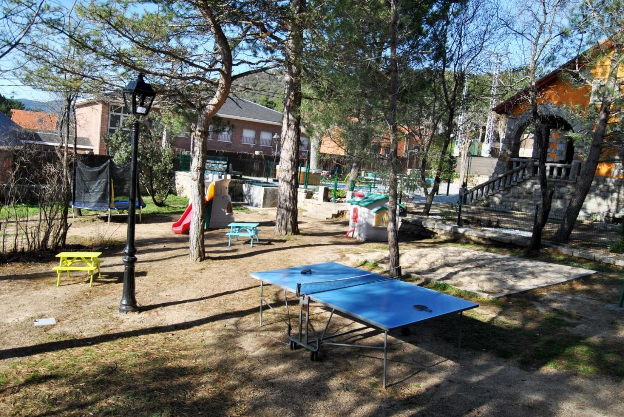 Collado Mediano Casa Rural Mansion Adela Con Piscina Y Jacuzzi מראה חיצוני תמונה