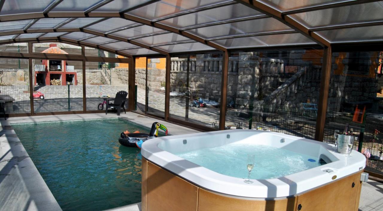 Collado Mediano Casa Rural Mansion Adela Con Piscina Y Jacuzzi מראה חיצוני תמונה